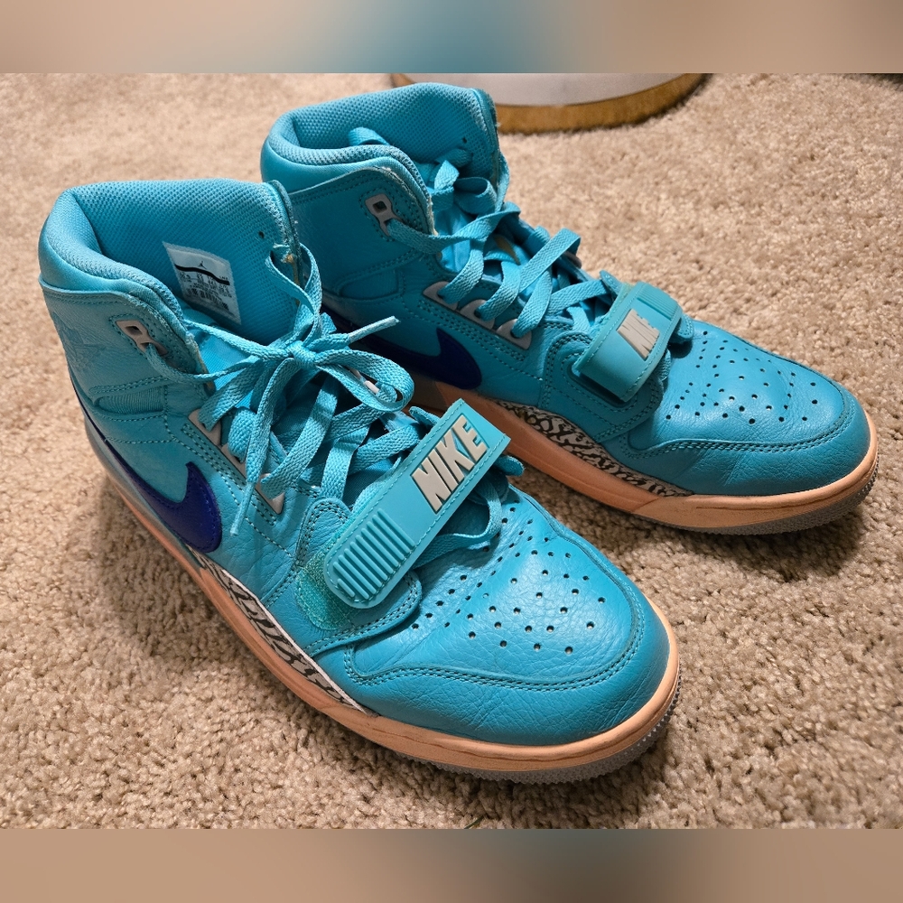 Nike Air Jordan Legacy 312 (Hyper Jade), size 10.5